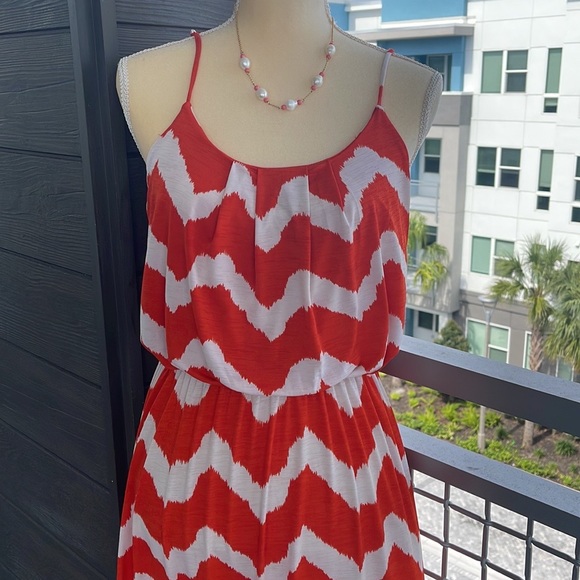 Luscious Los Angeles Maxi Dress. - Picture 4 of 9